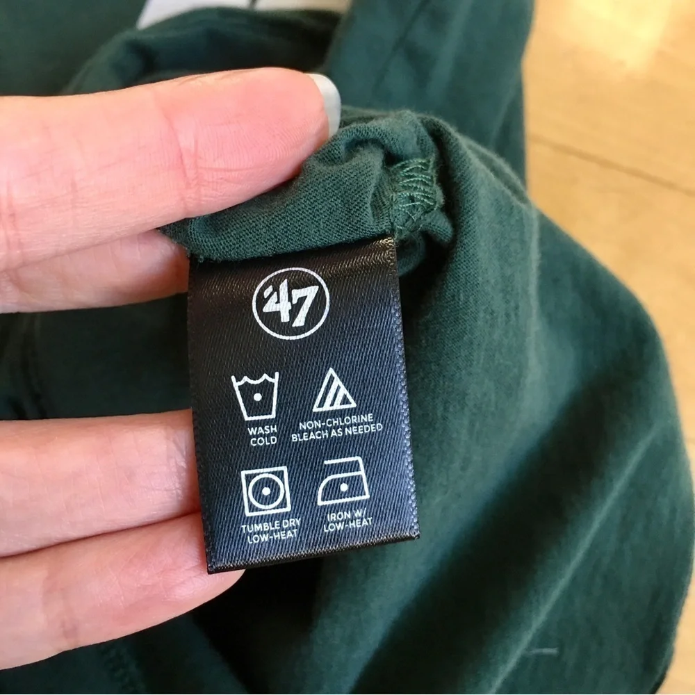 47 “UVM” Tank, Green, White, Size S - Picture 10 of 17